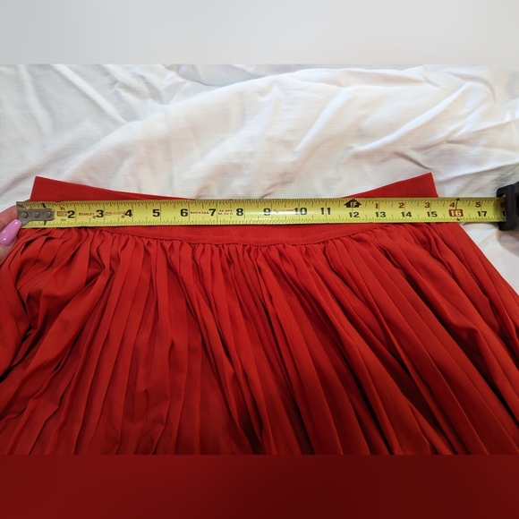 Red Elastic Waist Maxi Skirt s:3x (actually 1X) - Picture 7 of 8
